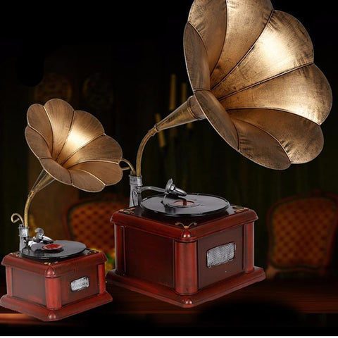 Metal Retro Phonograph Model Antiqque Record Player